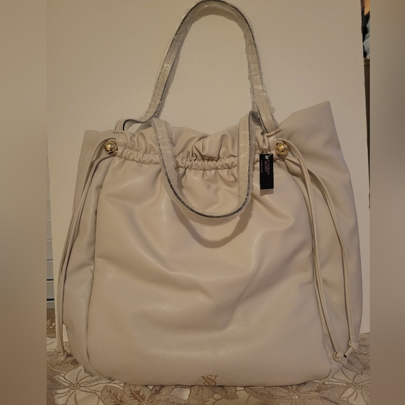 VICTORIA SECRET Drawstring TOTE - Picture 1 of 4